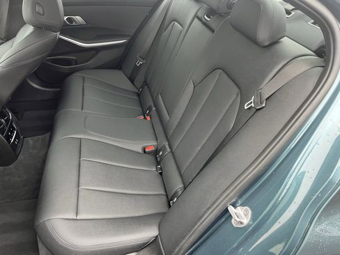 Used 2021 BMW 330i xDrive Sedan w/ Convenience Package image 35