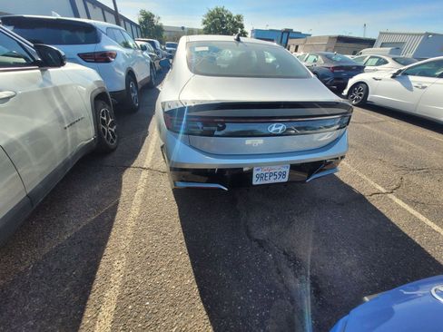 Used 2025 Hyundai Sonata SEL image 8