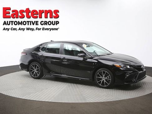 Used 2024 Toyota Camry SE image 46