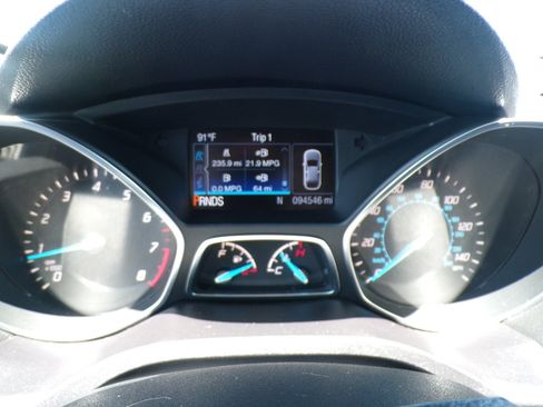 Used 2016 Ford Escape SE AWD/4WD image 19