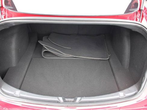 Used 2018 Tesla Model 3 Long Range image 21