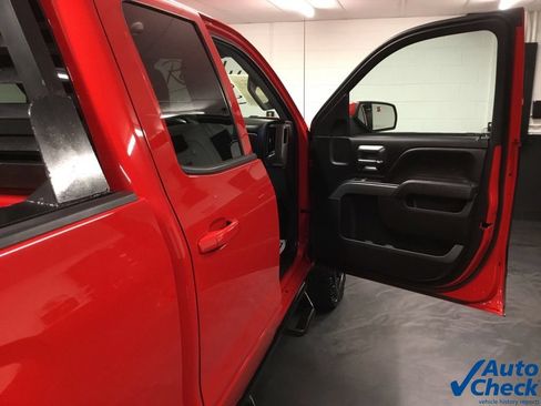 Used 2019 Chevrolet Silverado 1500 LT AWD/4WD image 41