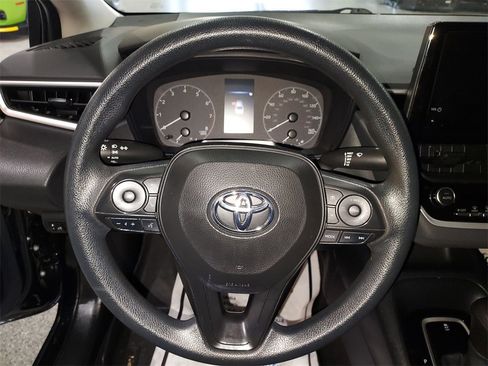 Used 2024 Toyota Corolla LE image 20