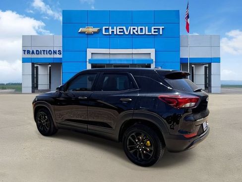 Certified 2025 Chevrolet TrailBlazer LS w/ LS Convenience Package FWD image 7