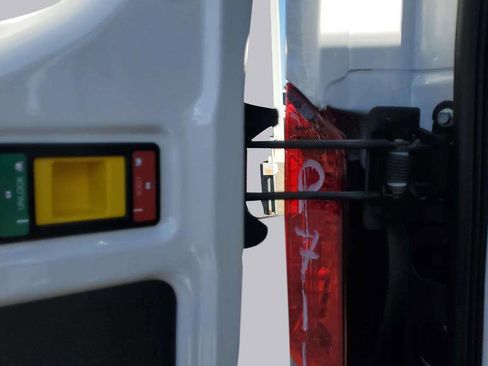 New 2026 Ford Transit 250 148 Medium Roof RWD image 20