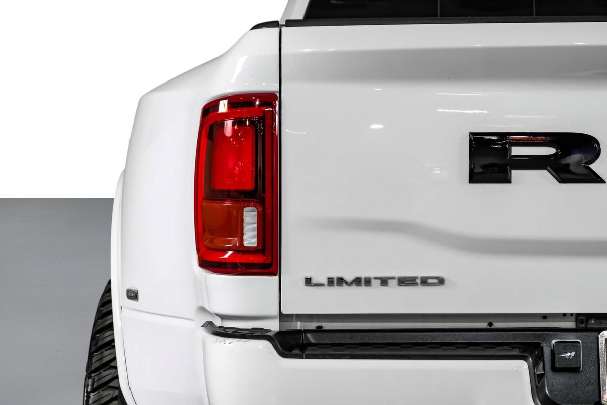 Used 2025 RAM 3500 Limited AWD/4WD image 42