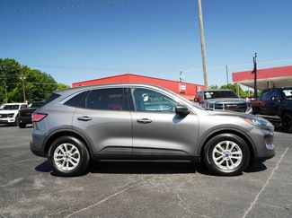 Used 2021 Ford Escape SE w/ Convenience Package FWD video 2
