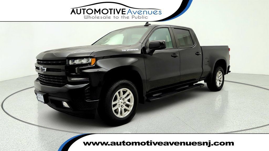 Used 2022 Chevrolet Silverado 1500 RST AWD/4WD image 1