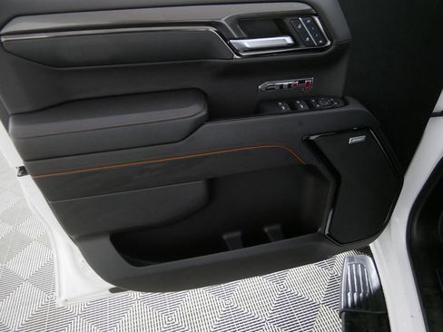 Used 2023 GMC Sierra 1500 AT4 w/ Technology Package image 13