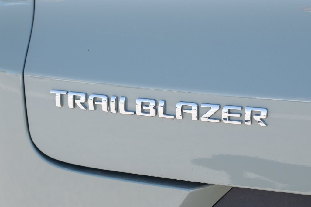 New 2026 Chevrolet TrailBlazer LT w/ Driver Confidence Package FWD image 12