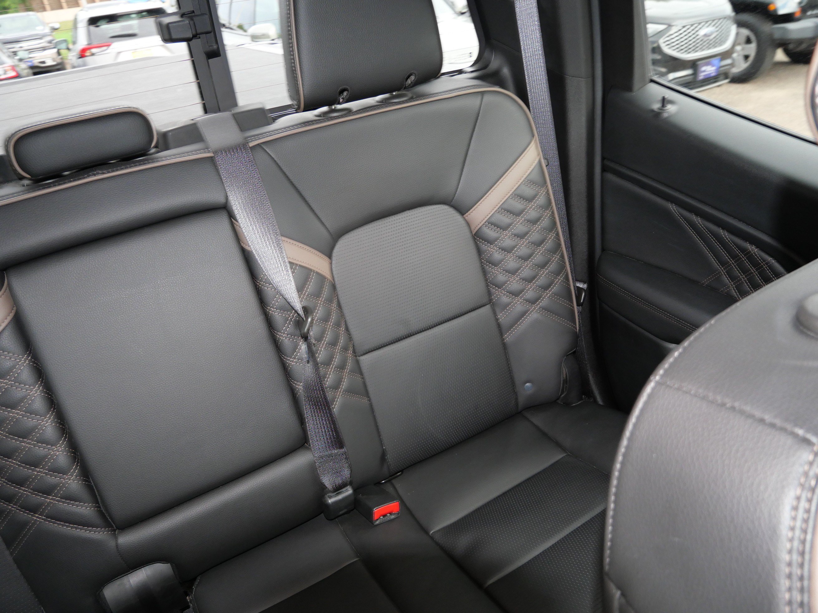 Used 2023 GMC Canyon Denali AWD/4WD image 14