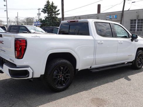 Used 2025 GMC Sierra 1500 Elevation w/ Elevation Premium Package AWD/4WD image 4