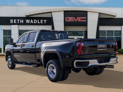 New 2026 GMC Sierra 3500 SLE w/ SLE Value Package image 5