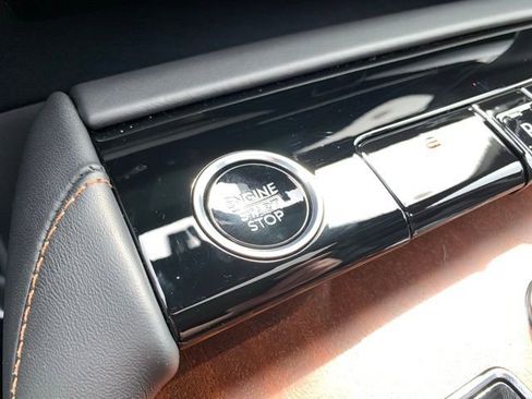 New 2026 Lincoln Navigator L Black Label AWD/4WD image 20