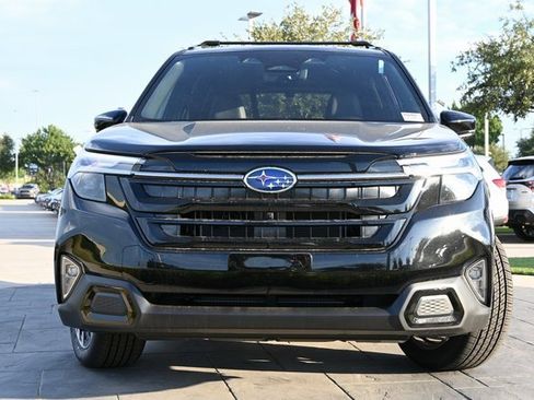 New 2025 Subaru Forester Touring image 7