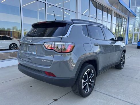 Used 2024 Jeep Compass Limited AWD/4WD image 5