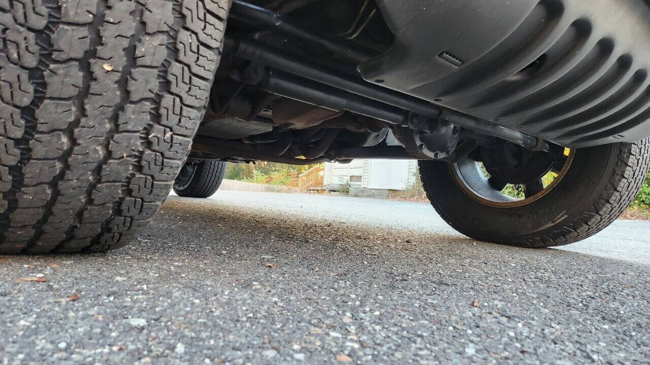 Used 2015 Jeep Wrangler Unlimited Sahara AWD/4WD image 54