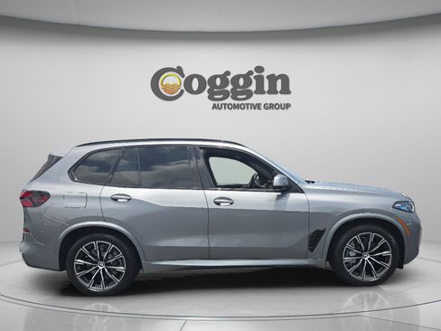 Used 2026 BMW X5 xDrive50e w/ Executive Package AWD/4WD image 6