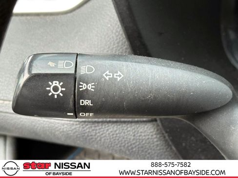 Used 2019 Toyota RAV4 LE image 23