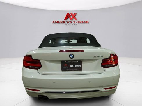 Used 2020 BMW 230i Convertible w/ Premium Package RWD image 6