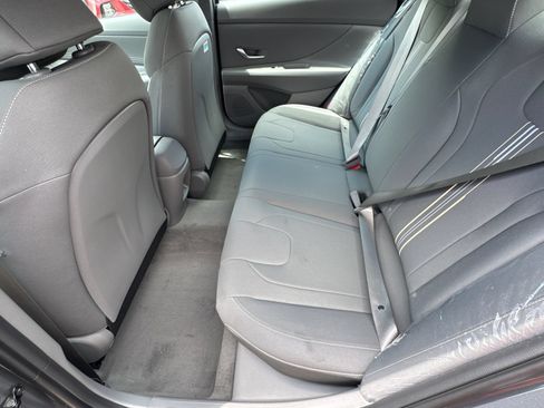 Certified 2025 Hyundai Elantra Sport FWD image 20