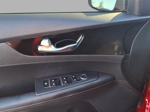 Used 2021 Kia Forte GT w/ GT2 Package image 18