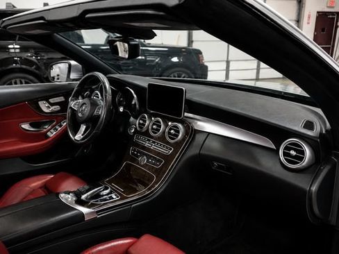 Used 2018 Mercedes-Benz C 300 Cabriolet image 29