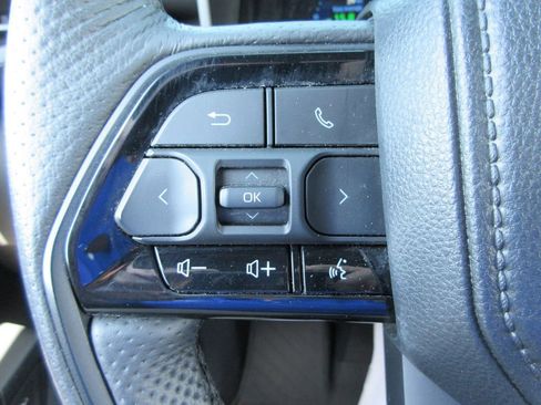 Used 2024 Toyota Sequoia TRD Pro AWD/4WD image 30