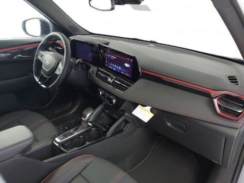 New 2026 Chevrolet TrailBlazer RS w/ Convenience Package AWD/4WD image 29
