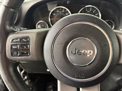 Used 2016 Jeep Wrangler Unlimited Sport image 20