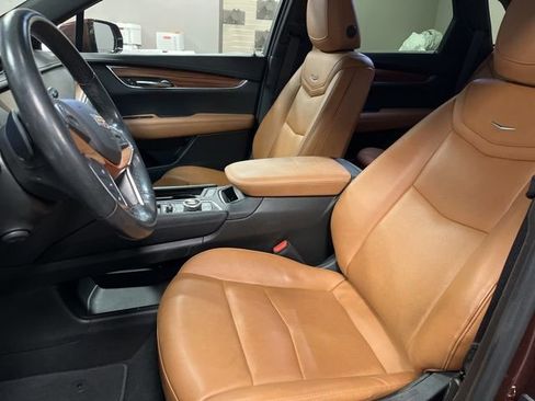 Certified 2022 Cadillac XT5 Premium Luxury w/ Technology Package image 21