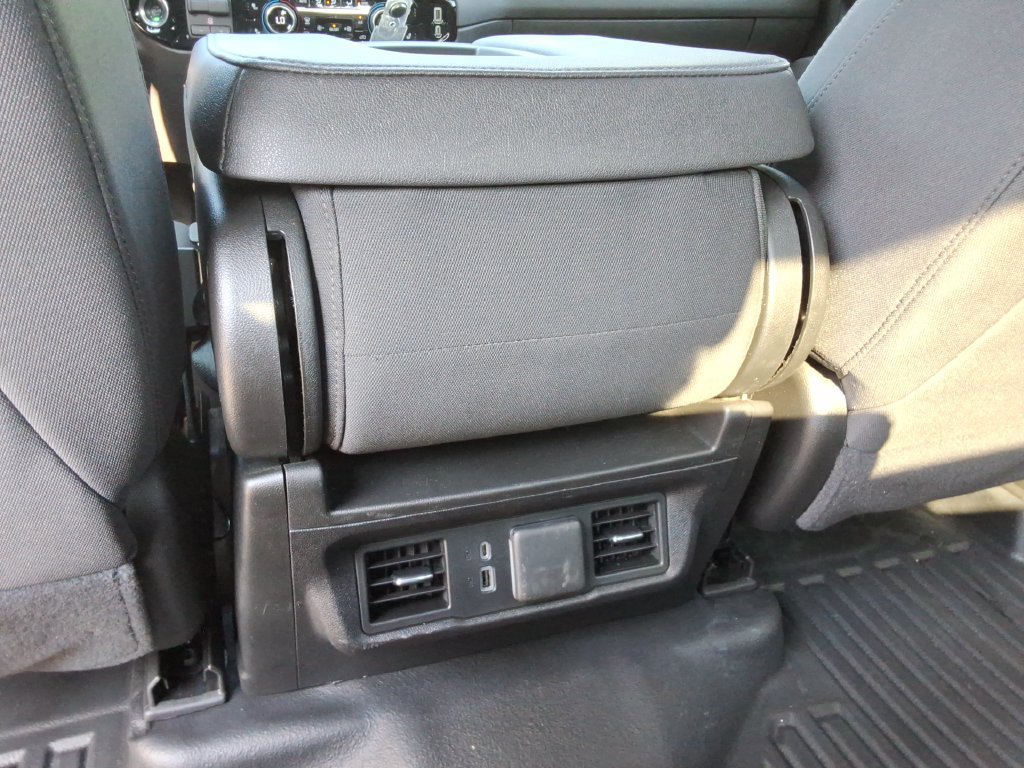 Certified 2025 Chevrolet Silverado 2500 LT AWD/4WD image 21