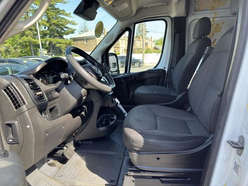 Used 2023 RAM ProMaster 2500 FWD image 10