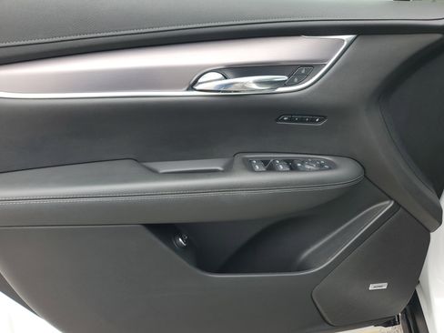 Used 2021 Cadillac XT6 Luxury image 23