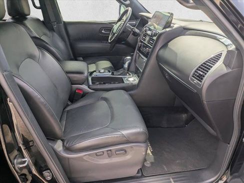 Used 2024 Nissan Armada SL w/ Midnight Edition Package RWD image 19