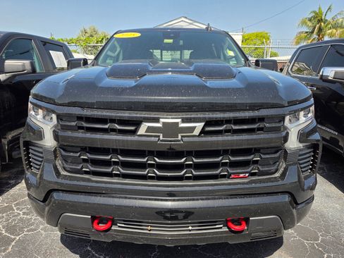 Certified 2025 Chevrolet Silverado 1500 LT Trail Boss w/ Convenience Package II AWD/4WD image 3