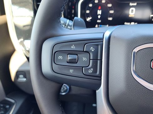 New 2026 GMC Sierra 1500 SLT w/ SLT Premium Plus Package image 21