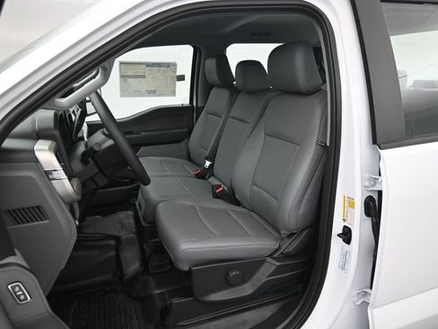 New 2026 Ford F350 XL w/ XL Chrome Package image 10