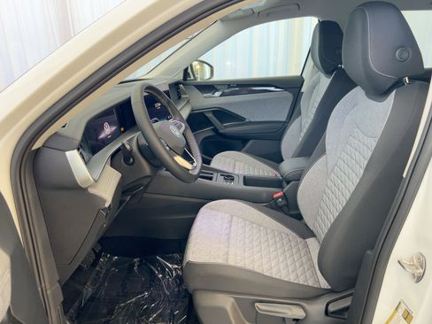 New 2026 Volkswagen Tiguan S image 5