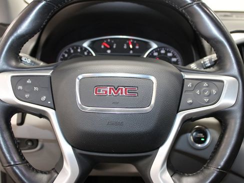 Used 2019 GMC Terrain SLT w/ Preferred Package FWD image 30