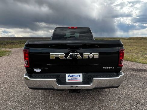 Used 2026 RAM 2500 Big Horn AWD/4WD image 4