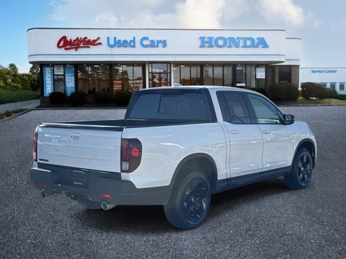 Used 2026 Honda Ridgeline Black Edition image 5