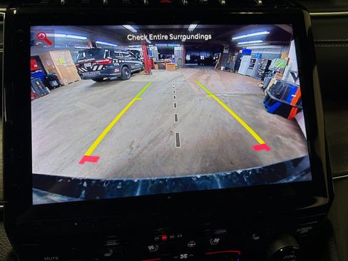 Used 2023 Jeep Grand Cherokee L Overland w/ MOPAR Finishing Package image 24