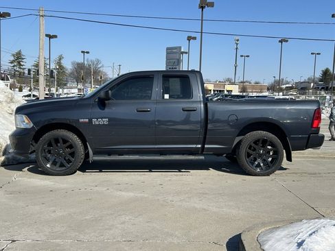 Used 2016 RAM 1500 Express image 9