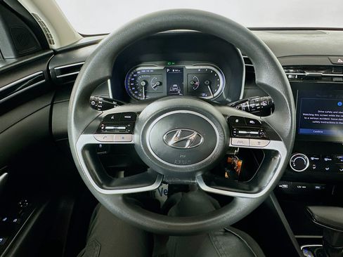 Used 2024 Hyundai Tucson SE AWD/4WD image 11