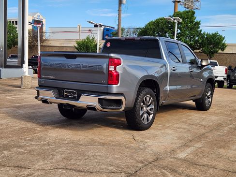 Certified 2020 Chevrolet Silverado 1500 LT w/ Texas Edition image 5