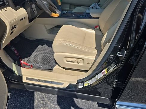 Used 2012 Lexus RX 350 AWD w/ Premium Pkg image 7
