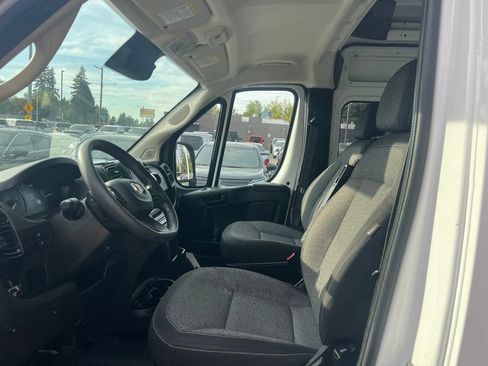 Used 2023 RAM ProMaster 3500 FWD image 10