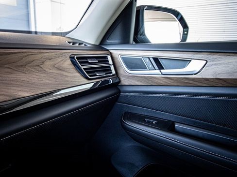 New 2026 Volkswagen Atlas SE image 42