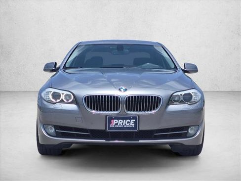 Used 2011 BMW 535i Sedan RWD image 2